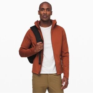 MEN’S lululemon Fleece Back Soft Shell Jacket - Dark Terracotta, size XL, EUC